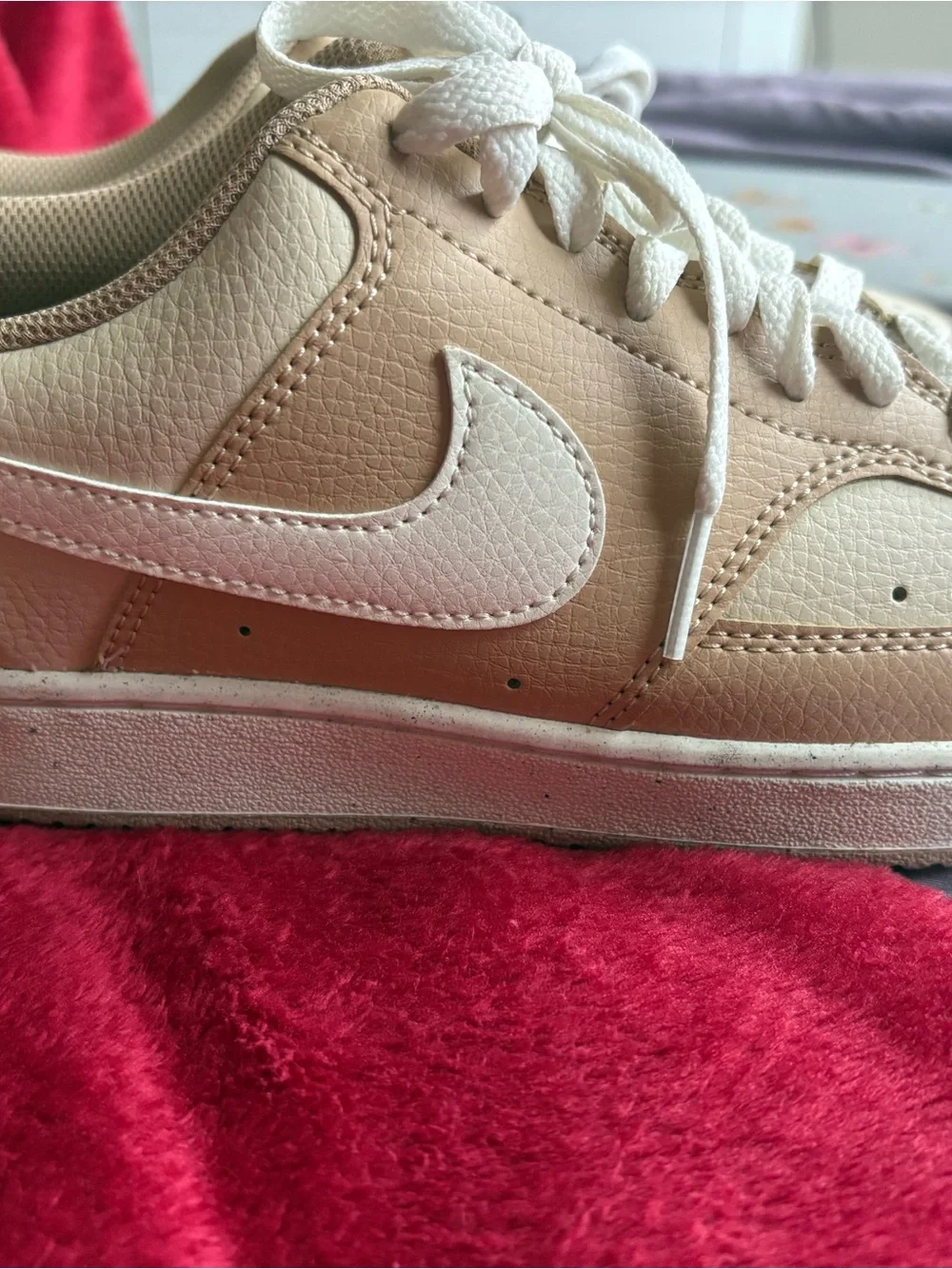 Nike stylish low
